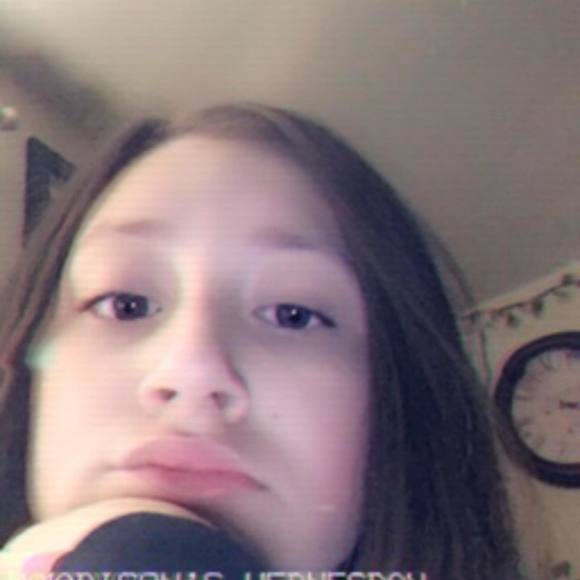 Meet your Posher, Madison - Picture 1 of 1